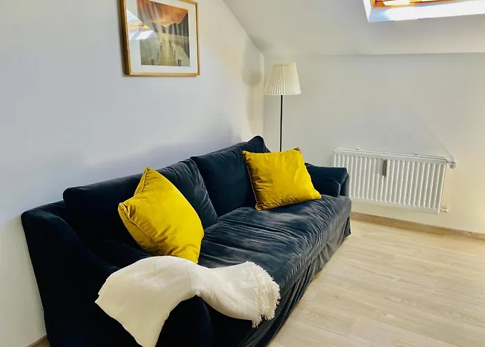 Apartment Cozy Flat Near Moselle